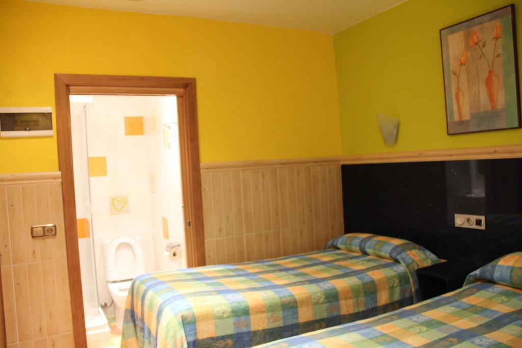 Pension Izar Bat San Sebastián Exterior foto